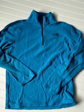 The North Face Men's Teal Blue Half-Zip Fleece Pullover